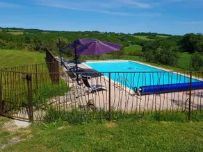 Appartement de vacances avec jardin, piscine et barbecue - Image 1