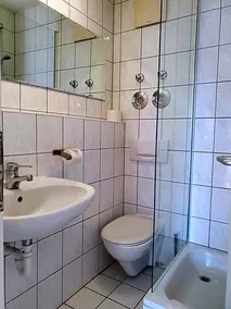 GZ Apartment Hotel - Image 5