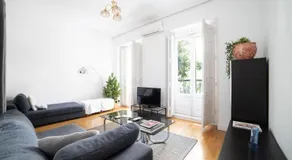 Bright apartment in Historical City Center - Image 5