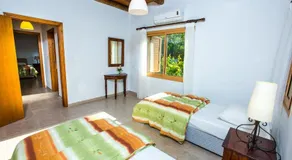 Villa Violaris - Image 4