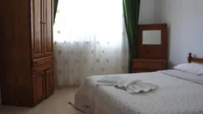 Waking Life Hotel - Image 5