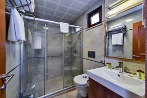 Byzantium Comfort Hotel - Image 2