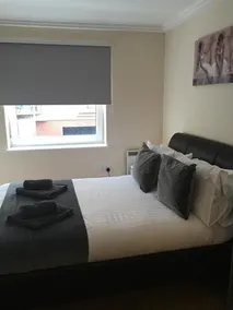Luxury Apartments With Allocated Parking - Image 3