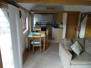 CHANTLERS BARN HOLIDAY HOME - Image 4