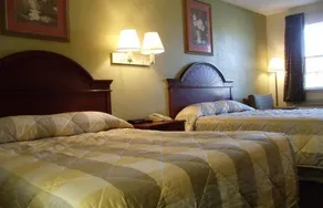 Americas Best Value Inn Forrest City - Image 3