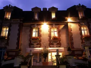 De La Plage - Image 4