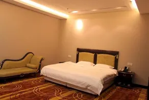 Everbright Business Hotel - Image 3