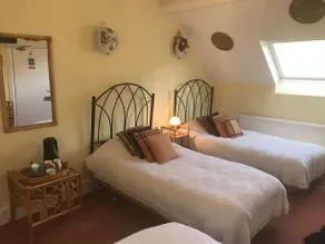 Dolgethin Guest House - Image 5