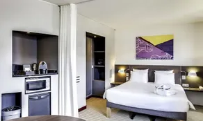 Novotel Suites Paris Vélizy - Image 4