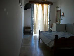 Giasemi Feloukatzi - Image 5