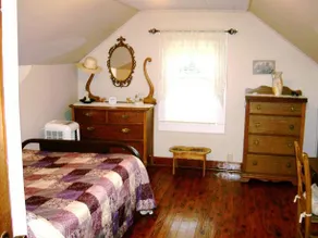 The Farmhouse - Image 4