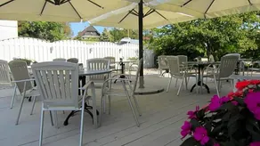 Belysium Bed & Breakfast - Image 2