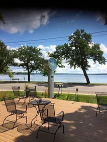 Lakes Inn - Image 3