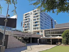 Top Level One Bedroom Apartment with Terrace - Image 1