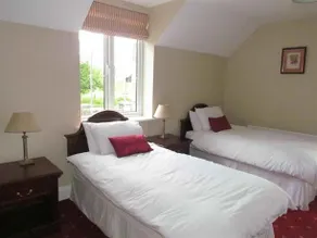 The Gate Lodge - Image 4