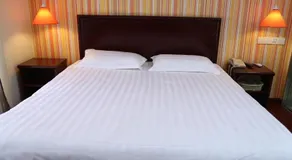 Pai Hotel Beijing Beiyuan Subway - Image 4
