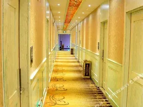 Blue Moon Valley Hot Spring Hotel - Image 5