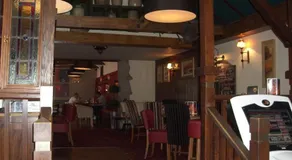 Houston Inn - Image 4