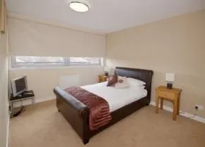 City Apartments Newcastle - Image 4