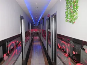 Leju Express Clock Hotel - Image 3