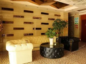 Aijia Boutique Hotel - Image 4