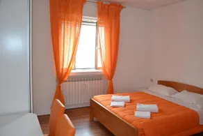 B&B Mikeze Jakeze - Image 3