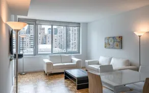 Lincoln Center Luxury Apartments - Image 5