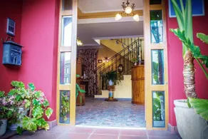 Hostería Los Laureles - Image 2
