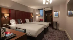 Thomas Ingoldsby Wetherspoon Hotel - Image 5