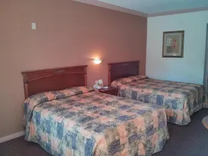 Cudahy Inn Motel - Image 5