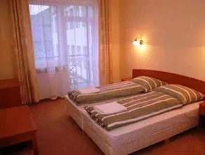 Solanna - Image 2
