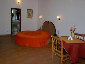 Apple Royale Bhuntar - Image 3