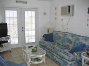 Castaways Beach and Bay Cottages - Image 5