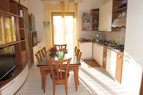 B&B S Home - Image 3