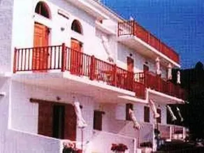 Mandaniki Apartments - Image 3