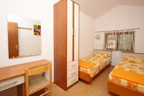 Apartments And Rooms Vesna Novalja - Image 3
