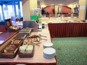 Grand Uzcan Hotel - Image 4