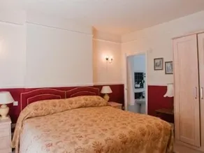 The Victorian House - Image 4