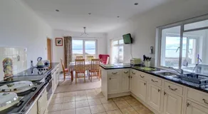 1 Little West Bungalows - Image 2