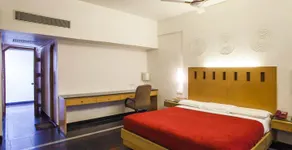 Hotel Illapuram - Image 2