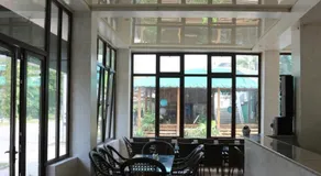 Hotel Love - Image 3