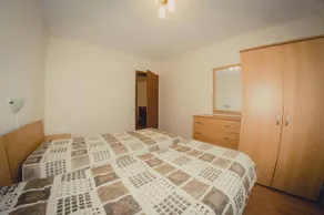 Crown and Imperial Apartments - Image 4