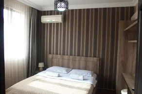 Deluxe Guest House - Image 4