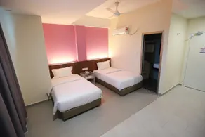 Pantai Regal Boutique Hotel - Image 5