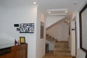 Standard Hotel and Resturant - Image 2