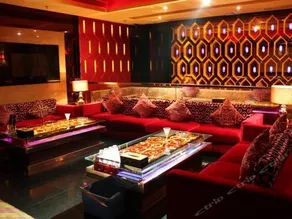 Dynasty Commercial Hotel - Image 4