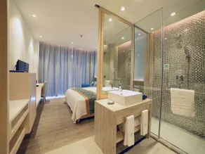 RoEasy Hospitality Hotel - Image 3
