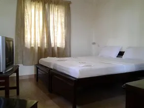 La Mirban Beach Resort - Image 4