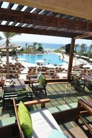 Utopia Resort - Image 2