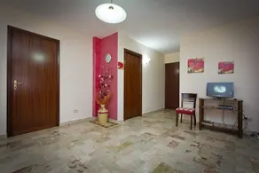 Villa Del Golfo - Image 2
